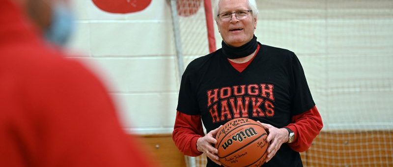 After 40 years, Barrington youth basketball coach steps off the court: ‘I loved every minute of it’
